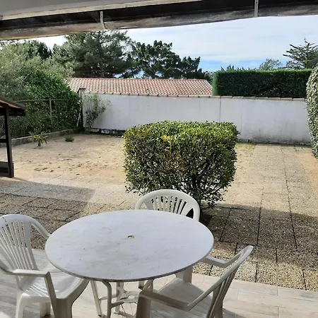 Patio Charmante, 2 Pas Des Plages, Terrasse, Parking, Piste Cyclable *