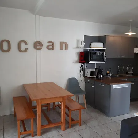 Patio Charmante, 2 Pas Des Plages, Terrasse, Parking, Piste Cyclable Vakantiehuis