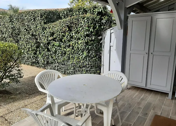 Patio Charmante, 2 Pas Des Plages, Terrasse, Parking, Piste Cyclable - Fr-1-239-892 *